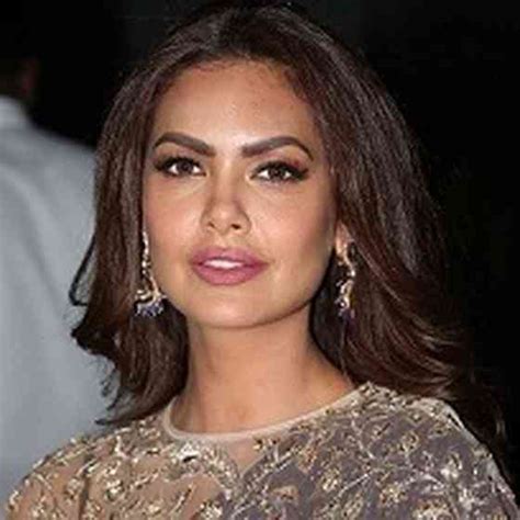 esha gupta height in feet|esha gupta net worth.